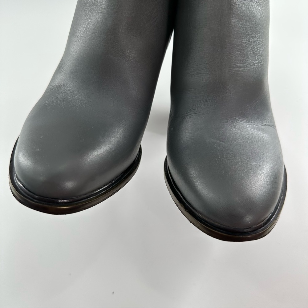 Vince womens ankle booties size 5 35 gray Italian leather boots - Picture 11 of 12